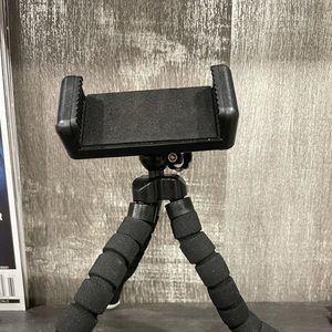 Phone tripod